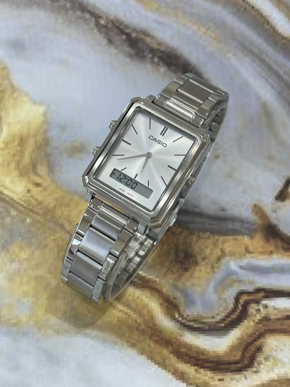 CASIO PRO TREK